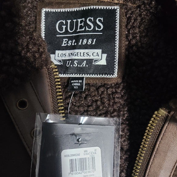 Brand new guess jacket - Picture 4 of 6